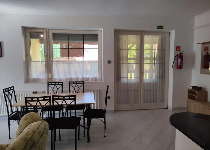 Apartament Estike Tiszafüred