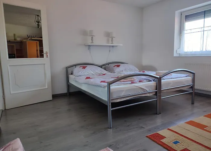 Estike Apartament