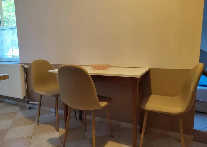 Apartament Estike