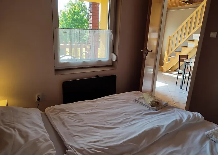 Apartament Estike *